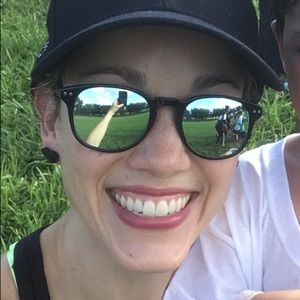 Meet your Posher, Anabelle